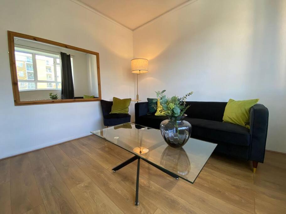 Charming Retreat In Pimlico Appartement Londen Buitenkant foto