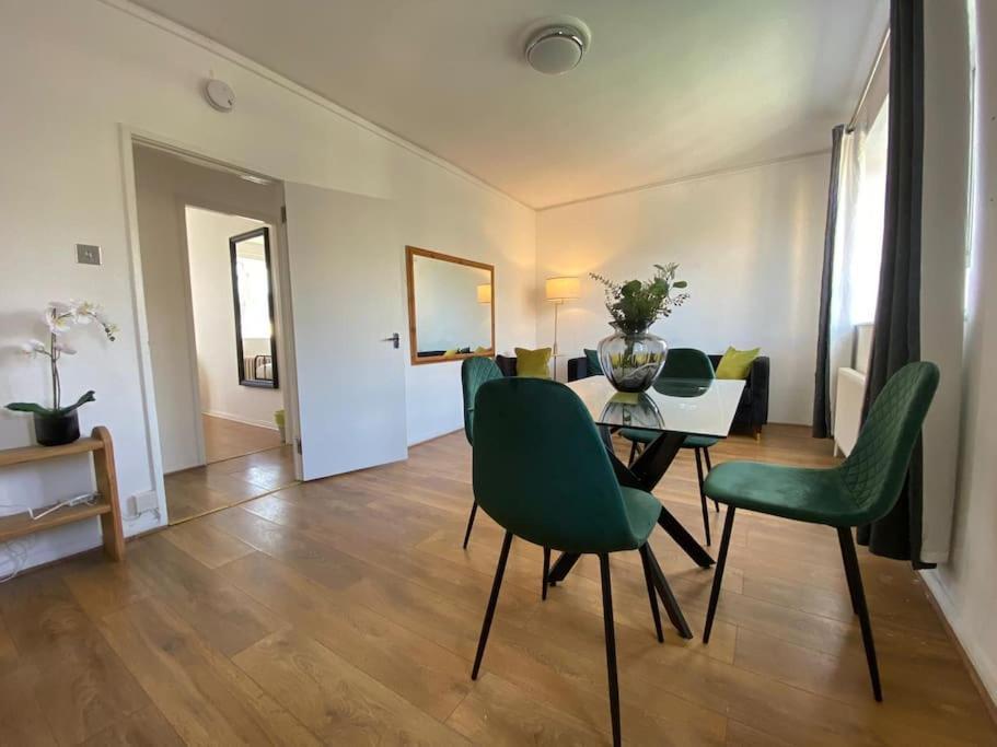 Charming Retreat In Pimlico Appartement Londen Buitenkant foto